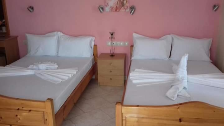 Poseidon Rooms Vrasná 外观 照片
