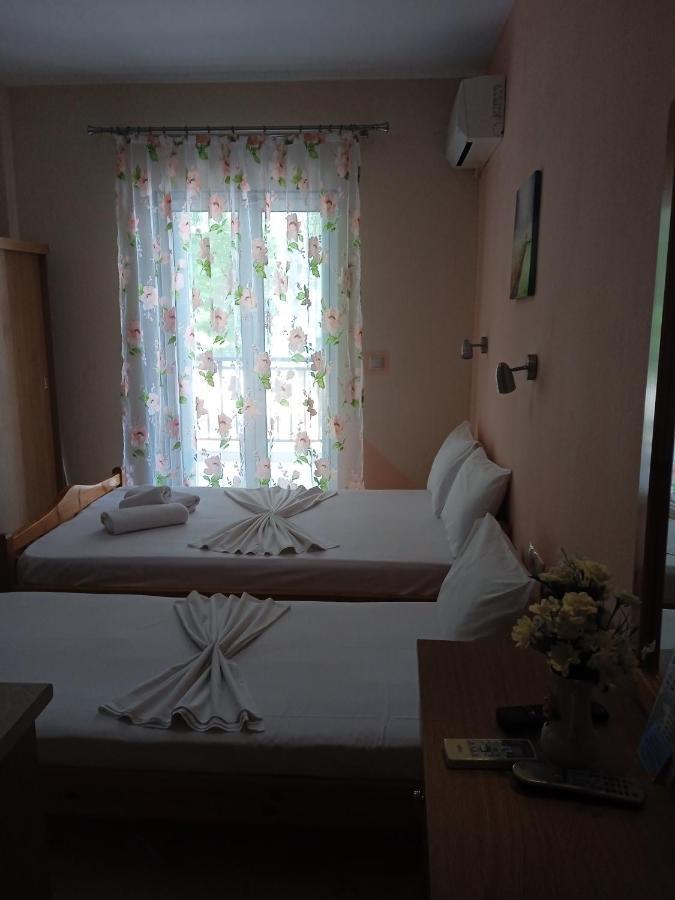 Poseidon Rooms Vrasná 外观 照片